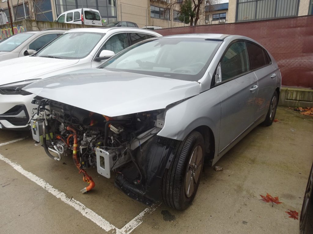 Hyundai Ioniq (2015)